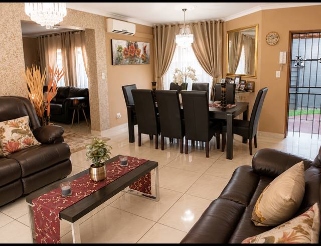 3 BEDROOM HOUSE FOR SALE IN ZWARTKOP
